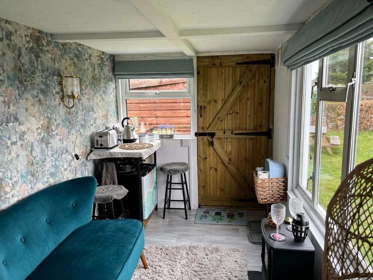 Bothy Hut Hotel Tring Buitenkant foto