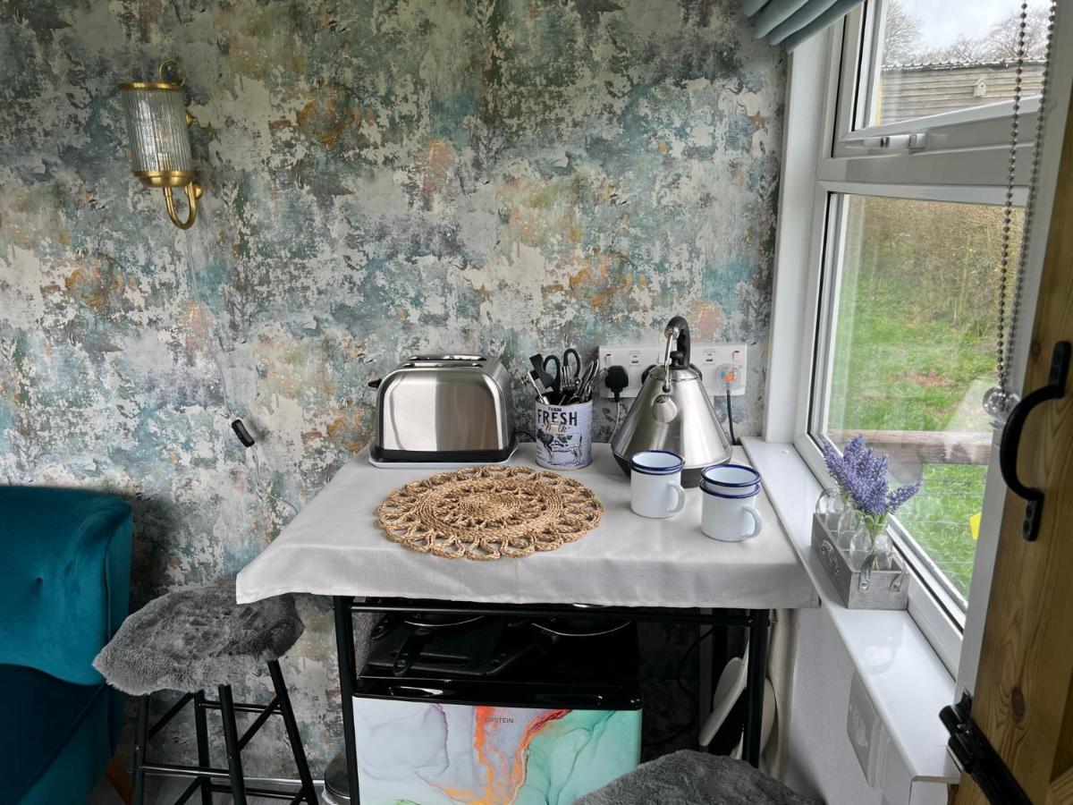 Bothy Hut Hotel Tring Buitenkant foto