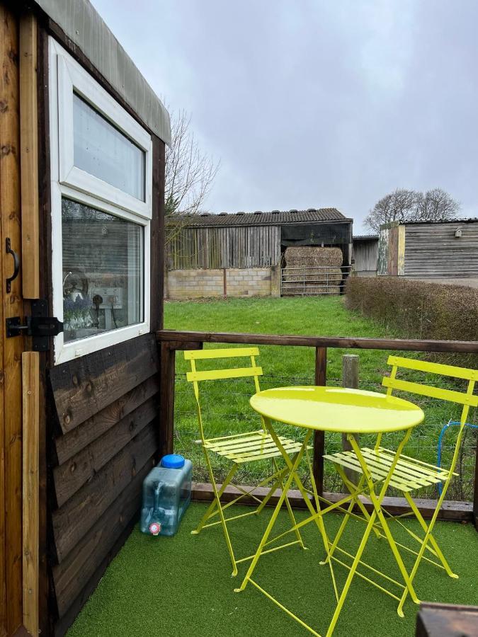 Bothy Hut Hotel Tring Buitenkant foto